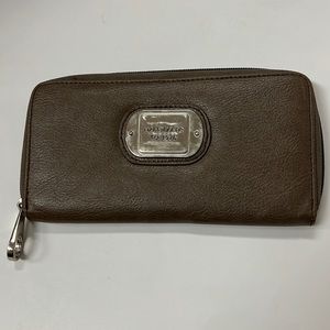 Liz Claiborne leather wallet